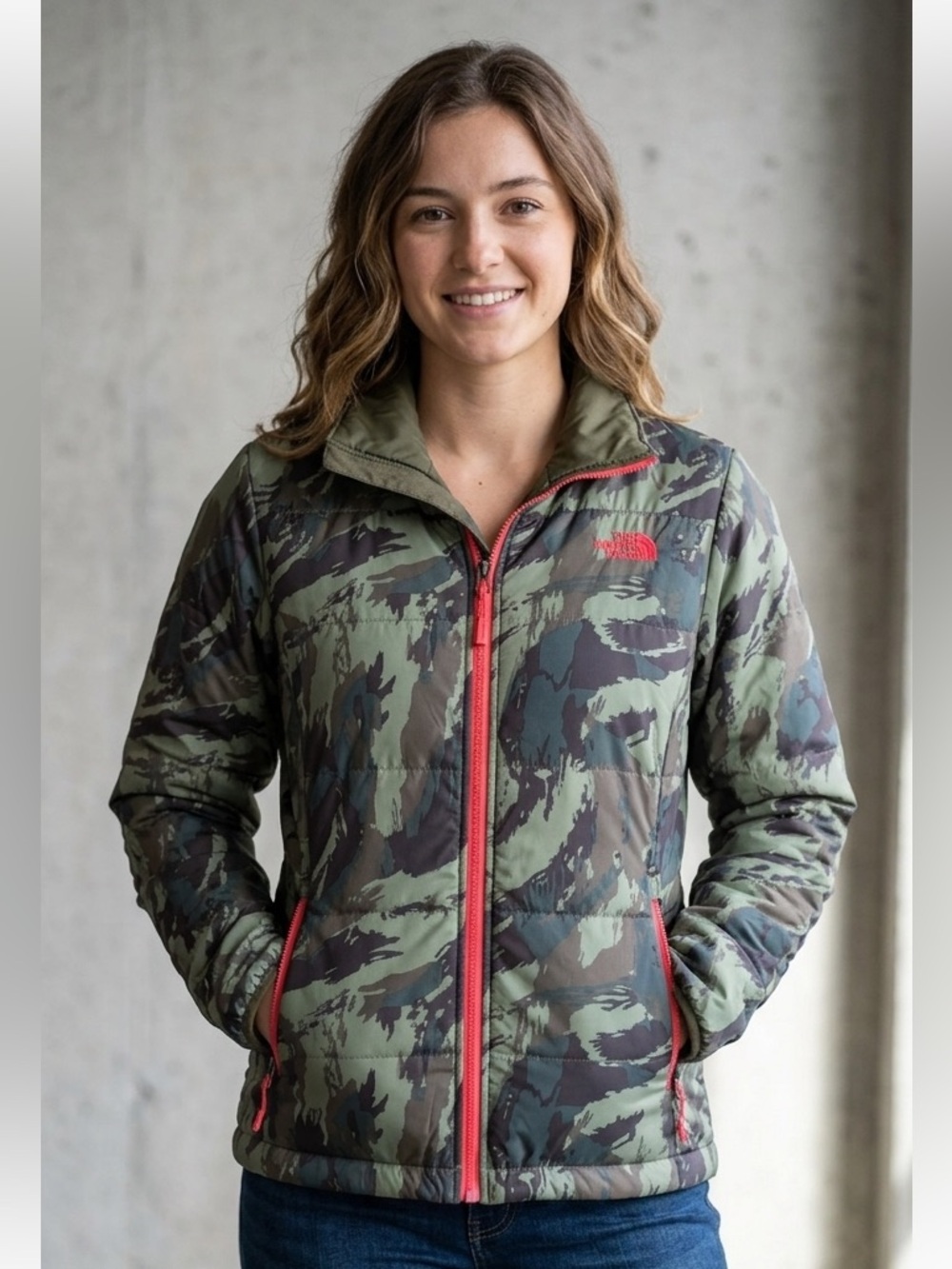The North Face Reversible Camo Jacket Women’s Large Lightweight Full Zip